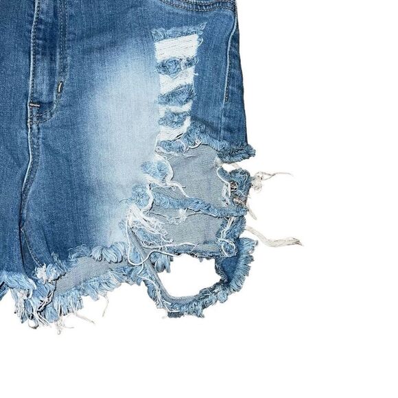 FASHION NOVA Light Wash Distresses Jeans Size 13 - Picture 4 of 8